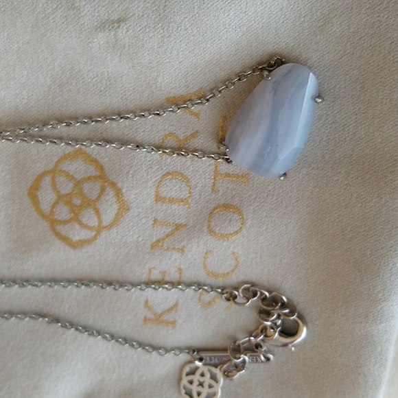 Kendra Scott Isla Necklace Blue Lace Rhodium Silver - Picture 6 of 10